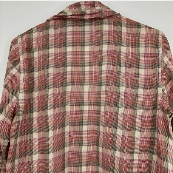 EDDIE BAUER Plaid Open Waterfall Roll-tab Top - Picture 5 of 16